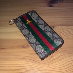 Gucci iPhone X Wallet Case